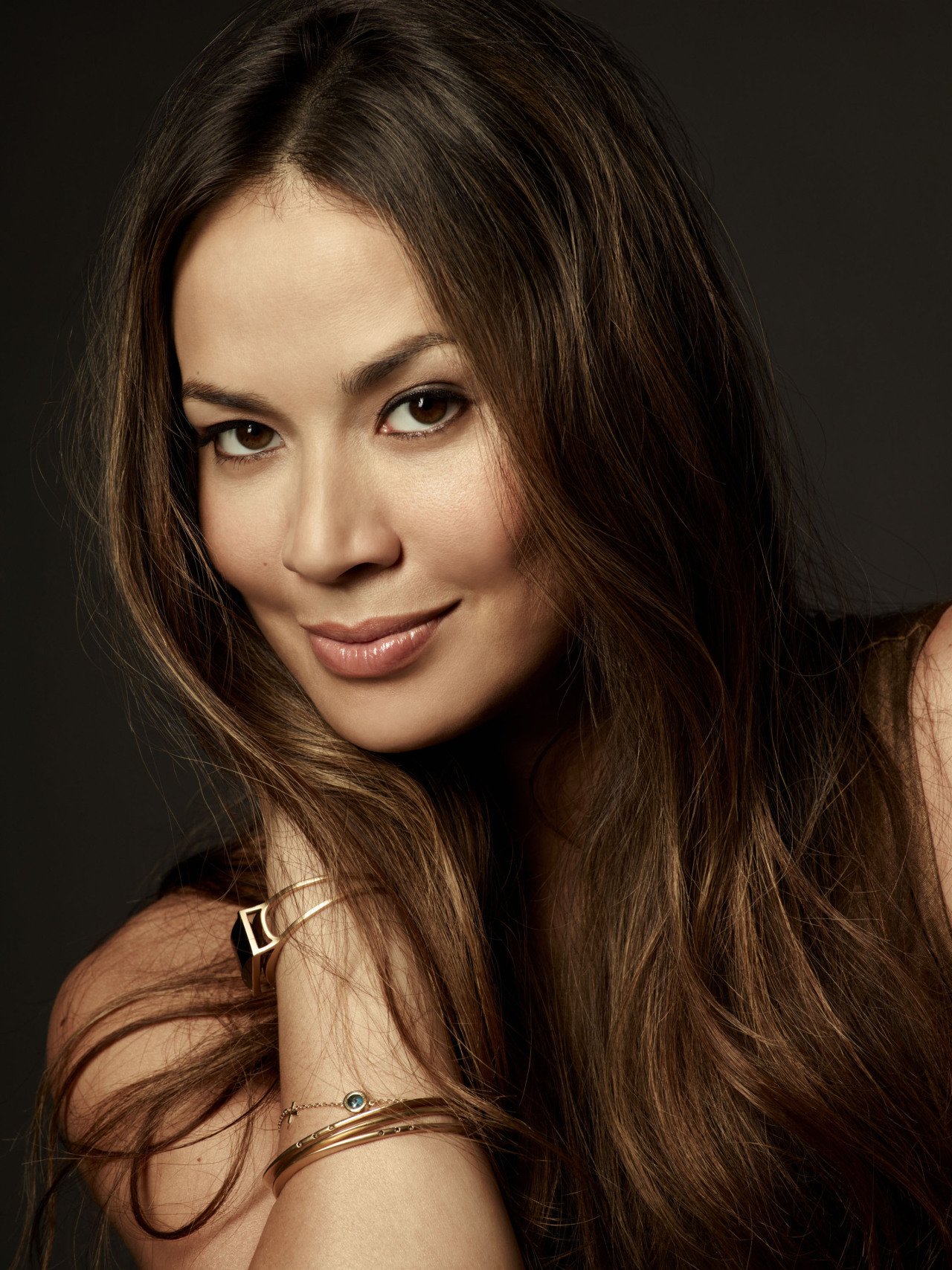 20th Sept 
Celebs Birthday Today 
STARS STARDOM 
Happy Birthday to Moon Bloodgood!!! 