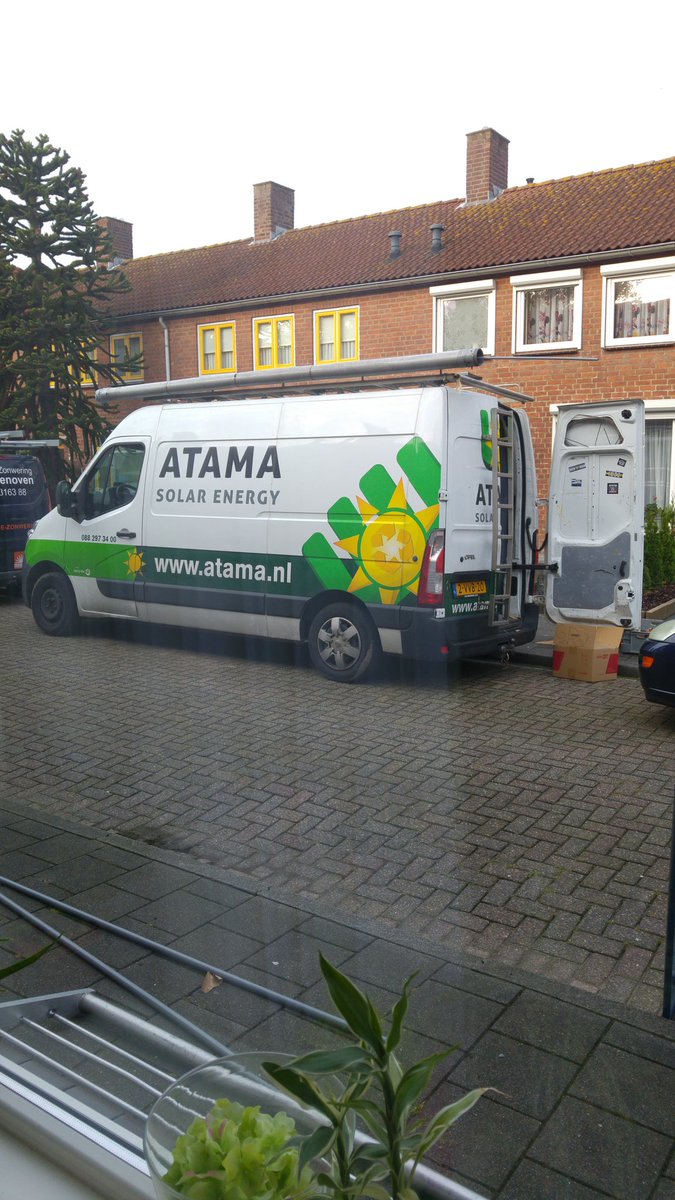 EllesDijkers's tweet image. De #zonnepanelen @AtamaSolar worden werkelijkheid