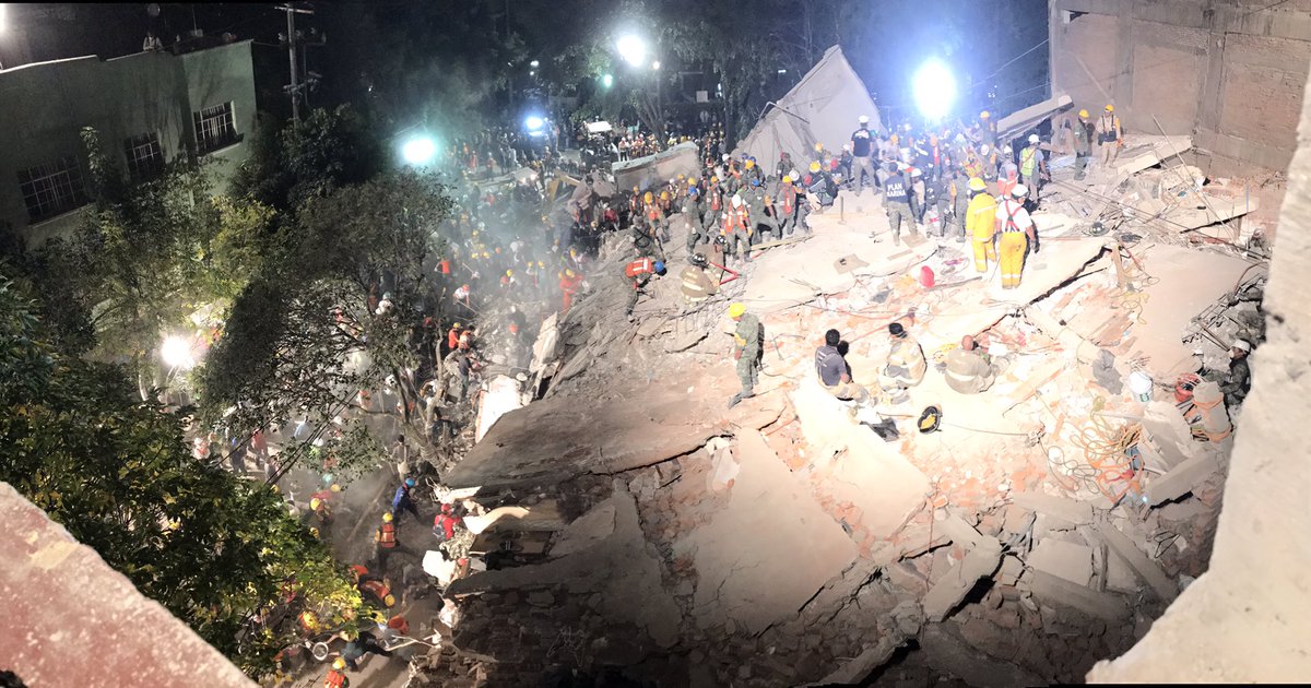 He cubierto tragedias y catástrofes en muchos países. Nunca vi una ciudadanía tan generosa,solidaria y organizada
"Hay golpes en la vida..."