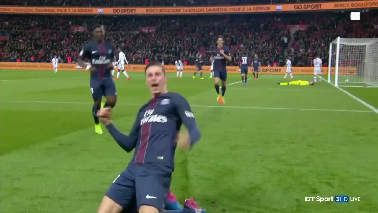  - Happy Birthday Julian Draxler. 