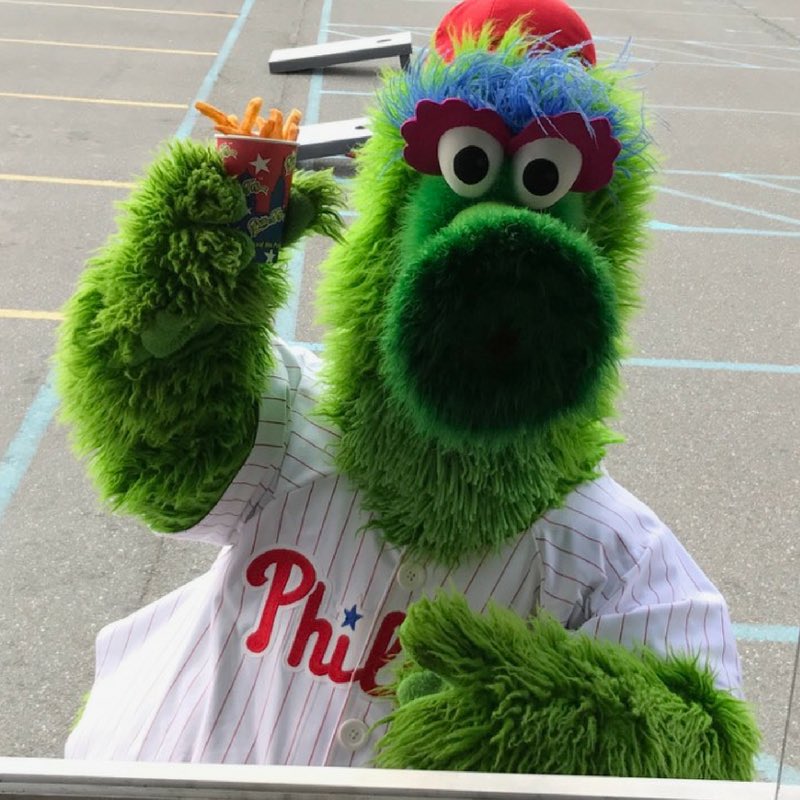 Philly_Fry's tweet photo. If this guy likes our fries, you will too! We'll be at @BetsyRossHouse tmrw night from 6-10 with @RebelSeedCider. #phillyfry #phillies https://t.co/7Rf0f8mYq0