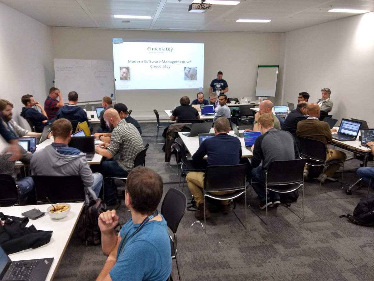 schusterfredl's tweet image. #chocolateynuget workshop at #winops cc @WinOpsLDN