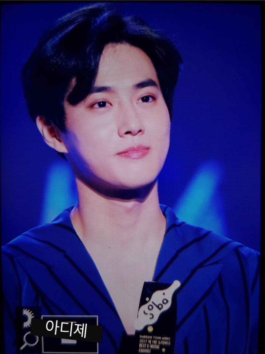 _IdealJ522's tweet photo. 170920 #준면 #수호 오늘도 잘생긴 준면이😭😭축하해요❤️역ㅅㅣ 최고얌>< https://t.co/zzR14gR2d8