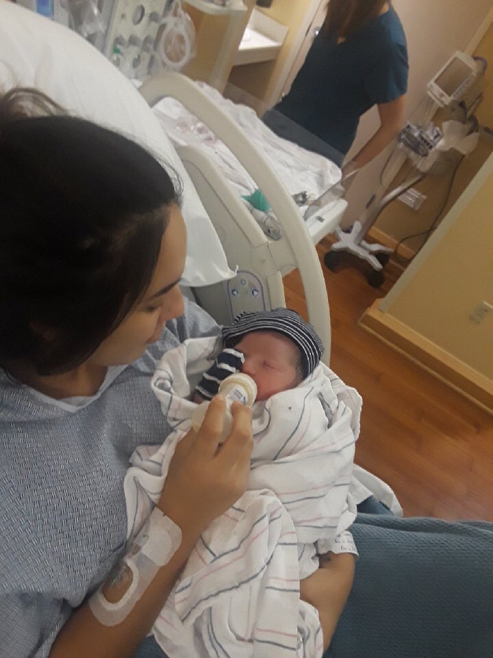 SummerMoya's tweet photo. Words can't explain how you make me feel. ❤️ you completely stole my heart. I love you Jetton Jayce. 👶🏻 https://t.co/QqRPShEiuu