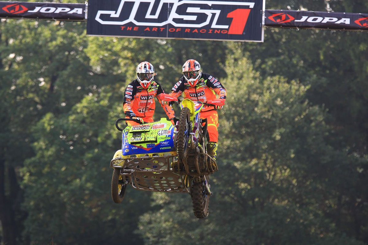 Just1 Racing tweet media