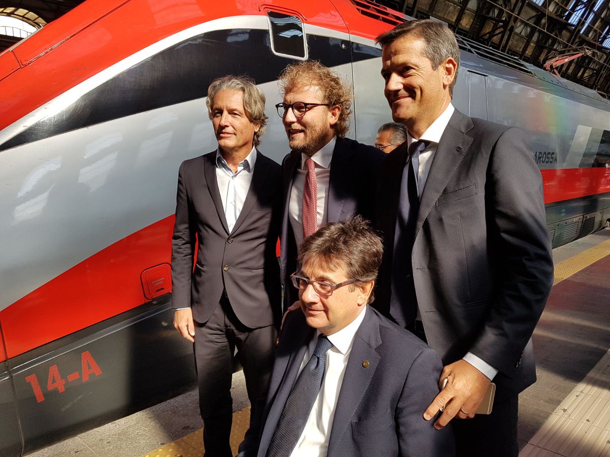 Anche il Ministro <a href="/LottiLuca/">Luca Lotti</a> alla presentazione del Team Ambasciatori @noisiamofuturo #cuoreparalimpico <a href="/fsnews_it/">FS News</a>