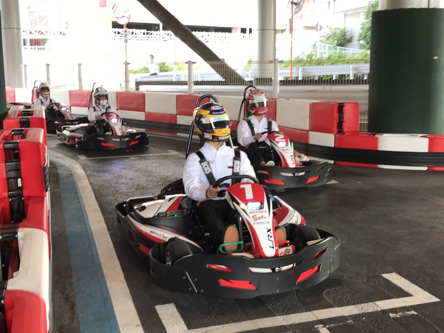 Toyota Gazoo Racing メガウェブ お台場mega Webにオープンした 電動カート E Kart Ride イーカートライド をtoyota Gazoo Racingドライバー石浦選手 中嶋選手 小林選手 大嶋選手が体験 皆さん是非ご体験下さい T Co