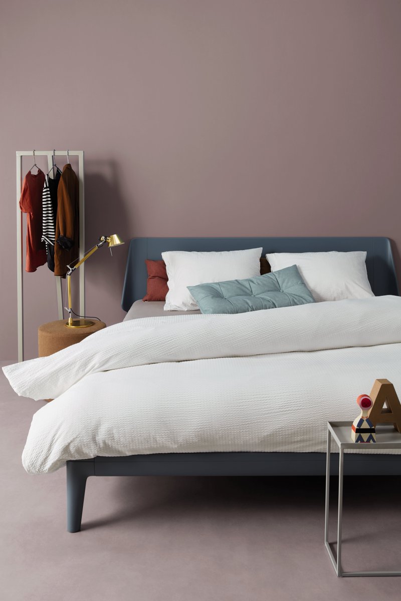 Vorige week is Heartwood de kleur van 2018 benoemd.. Deze tint past natuurlijk ook prachtig in de slaapkamer... ow.ly/xtIQ30fhfIH