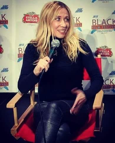 MermaidEnt's tweet photo. #delkanenkova #stuff2016 #sandiegoblackfilmfestival2016 #delkastanduptallorfall #sdbff #sandiegoblackfilmfestival #stellaartois #stella https://t.co/YR5KvkngYy