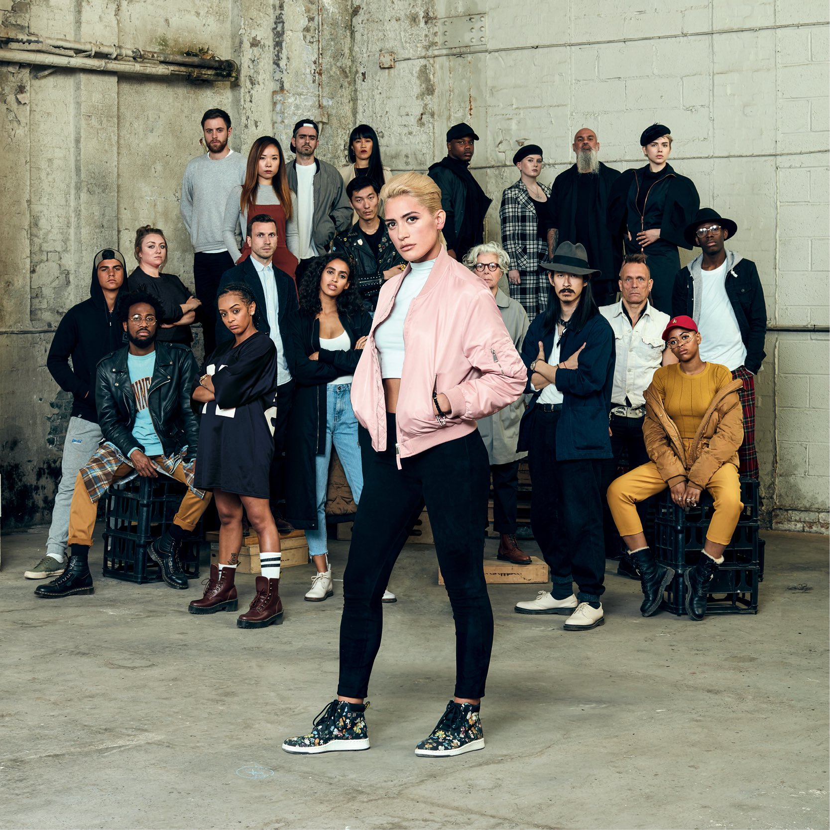 dr martens mcarthur glen