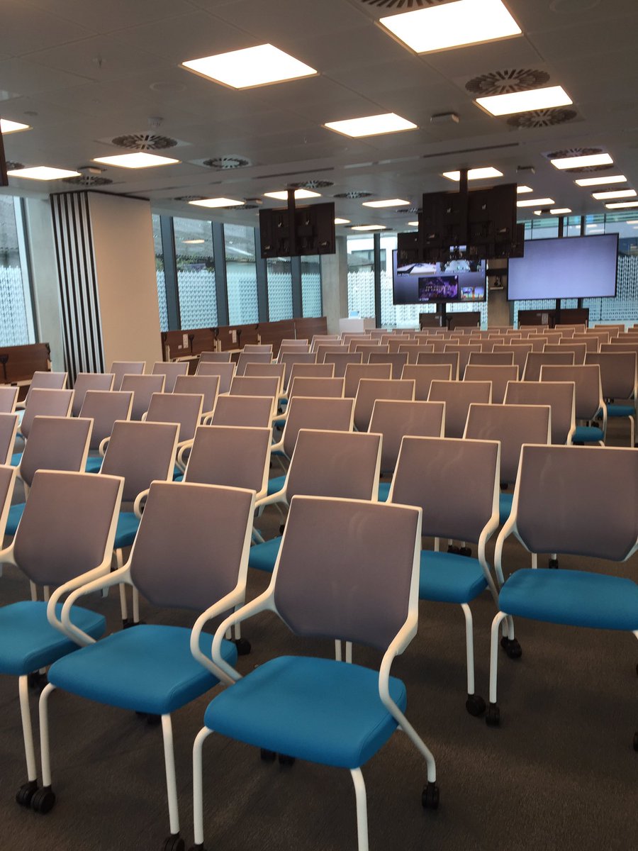 Neilobriencoach's tweet image. My slot approaching...if I was a smoker I&apos;d have a smoke now...#learningedge