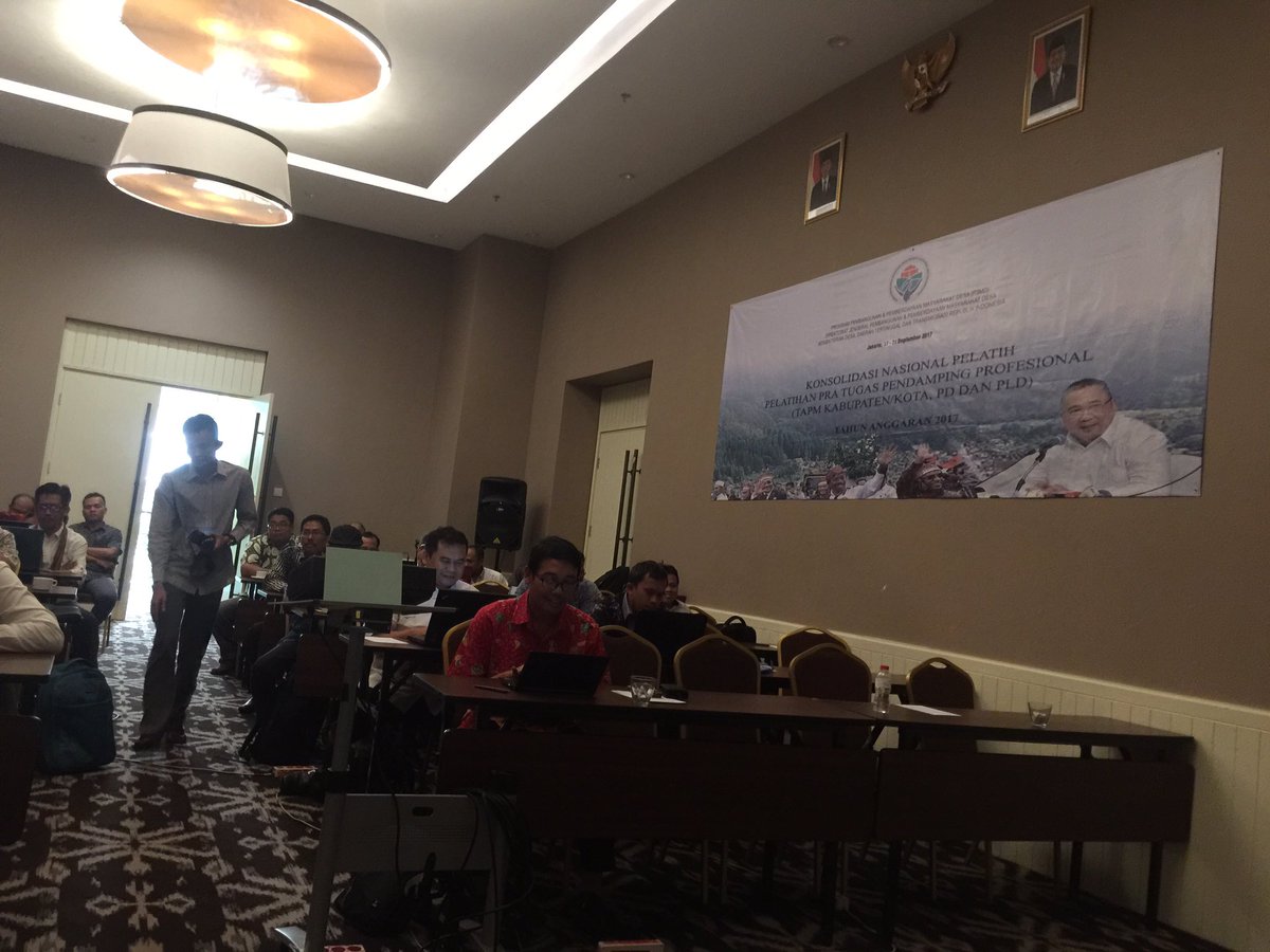 Pembekalan pelatih untuk calon TAPM P3MD #BerkahDanaDesa <a href="/jokowi/">Joko Widodo</a> <a href="/EkoSandjojo/">Eko P. Sandjojo</a> <a href="/taufikmadjid71/">IG : taufik.madjid</a> <a href="/tppindonesia/">Pertepedesia</a>