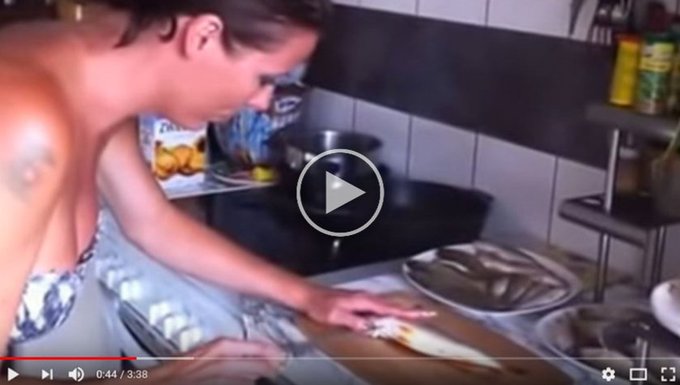 Watch Caroline Tosca's leaked NSFW photo on TwXstars