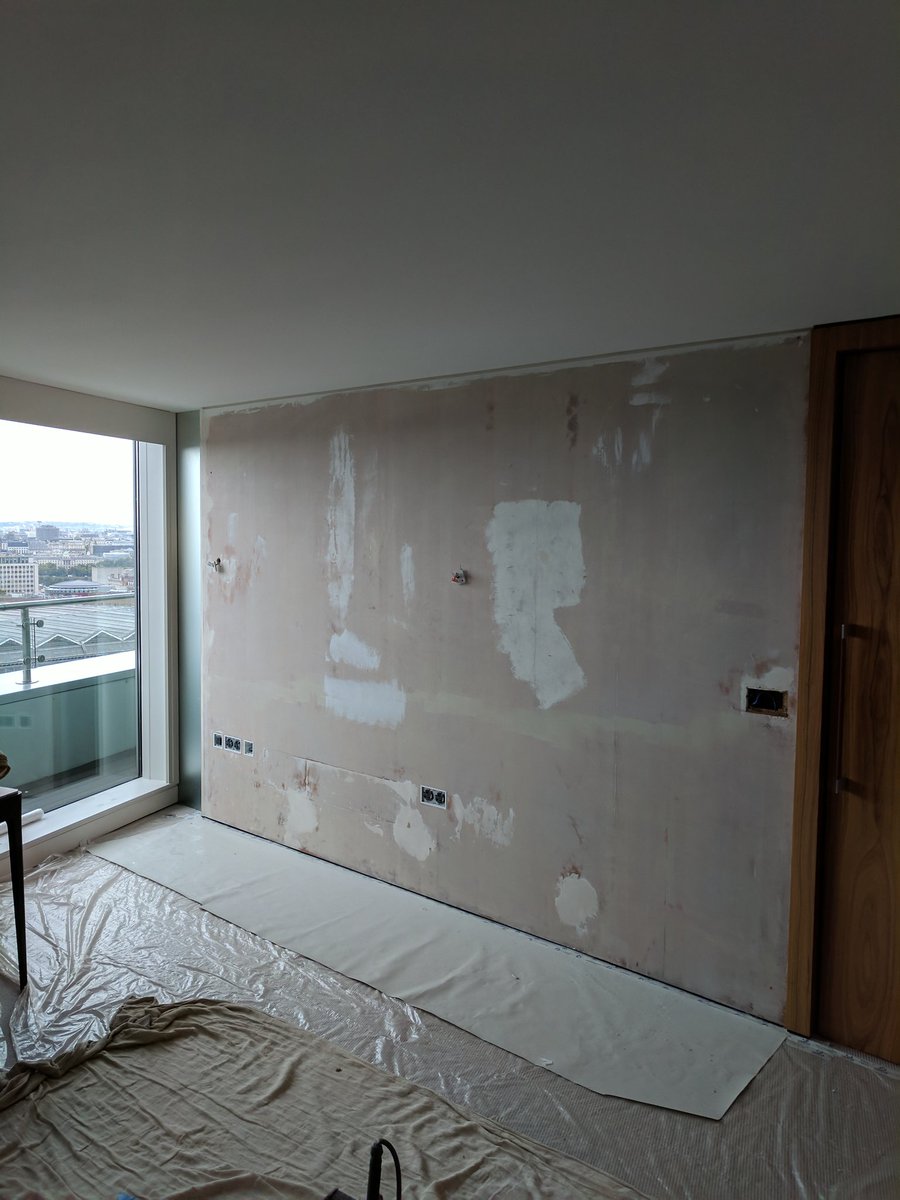 bagnall_carter's tweet photo. Busy in the city @DuluxDecCentre @duluxuk @DEWALT_UK #StackSystem #Wallpaper #prepday #ProDecorators #BagnallAndCarter putting wrong Right https://t.co/4JVIxP4Qxn