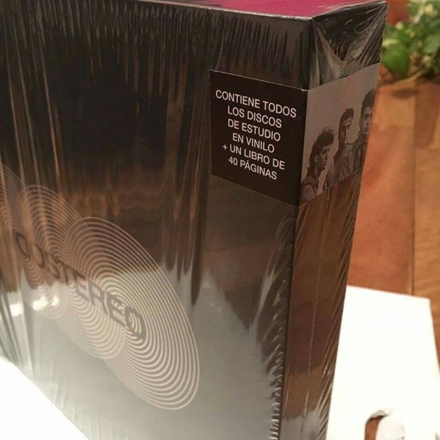 Vorterix's tweet photo. A 20 años de la mítica frase, regalamos el box con TODA LA DISCOGRAFÍA de Soda. RT + #VorterixGraciasTotales https://t.co/84O6ru1lzR