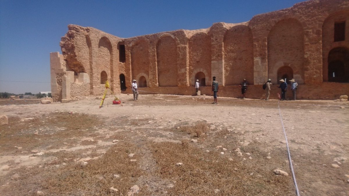 TrainingNaction's tweet photo. Week 4 #Geophysicalsurvey included #gradiometer, setting up a #surveygrid and use of #TotalStation #Iunca #Tunisia #CulturalProtectioFund https://t.co/lqn03mWIFU