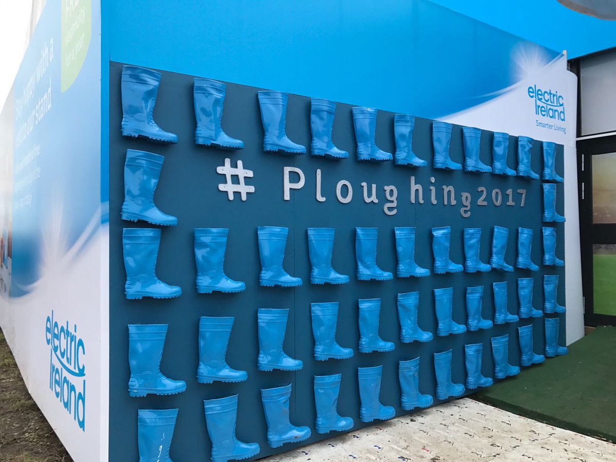 VerveLiveAgency's tweet photo. Its day 2 here at #Ploughing17  with @ElectricIreland .Don't let the bit of damp that's in it ruin your day.Visit Block 2 Row 12 Stand 277 https://t.co/GJzysPnvEW