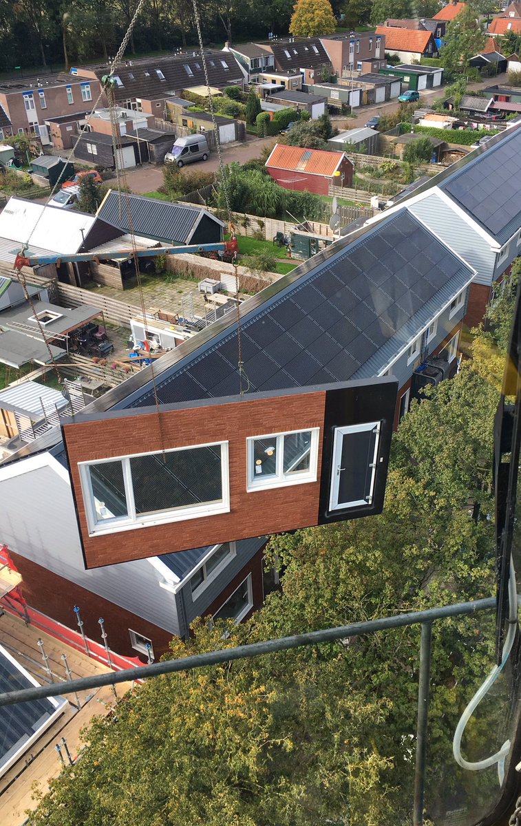 miichhimmel's tweet photo. @LammertTH Laatste ronde #renovatie Gorredijk #vanWijnen https://t.co/9Z8j1iX4JR