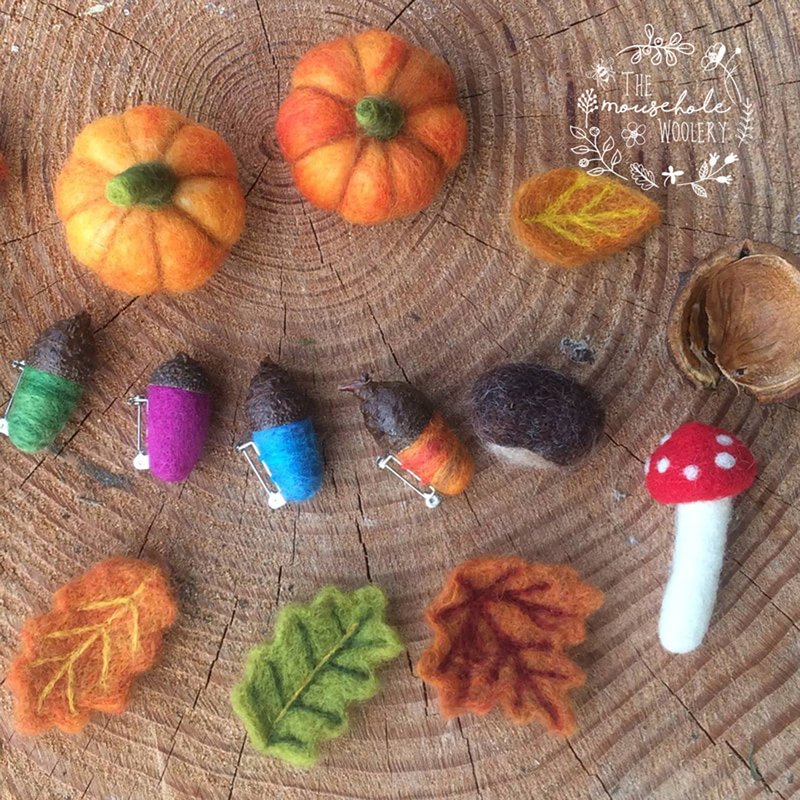**WORKSHOP NEWS** "Autumn Woodland Felt" workshop - 23rd Sept 10-4pm. Two places left!  For more info &amp;to book: 
themouseholewoolery.co.uk/autumn-woodlan……