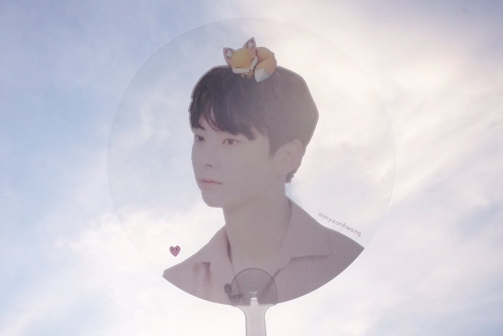 D-2 to the fanmeet, get your fan sets now! ☺️| Order form: docs.google.com/forms/d/e/1FAI… #WANNAONEinSG #wannaoneSG #황민현 #Minhyun #워너원