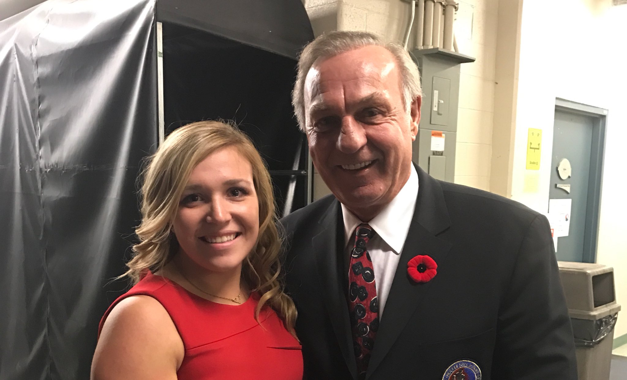 Happy 66th birthday to icon, Guy Lafleur!  