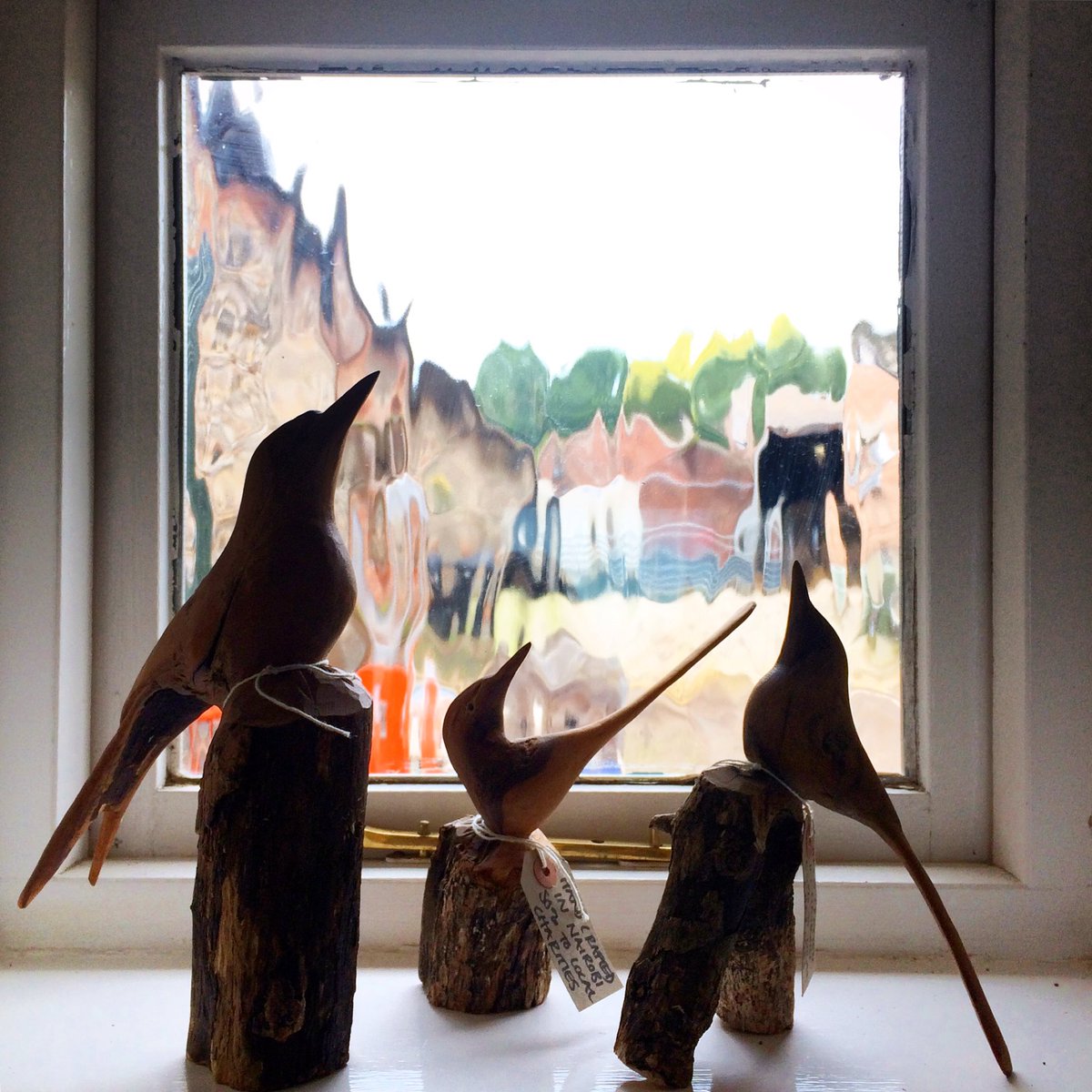 cavickhousefarm's tweet photo. Lovely handmade birdies on the windowsill #birdwatching #wood #birds #sillohette #nairobi #handcrafted #henhouse #windowsill #view https://t.co/BIBEBDOxmS