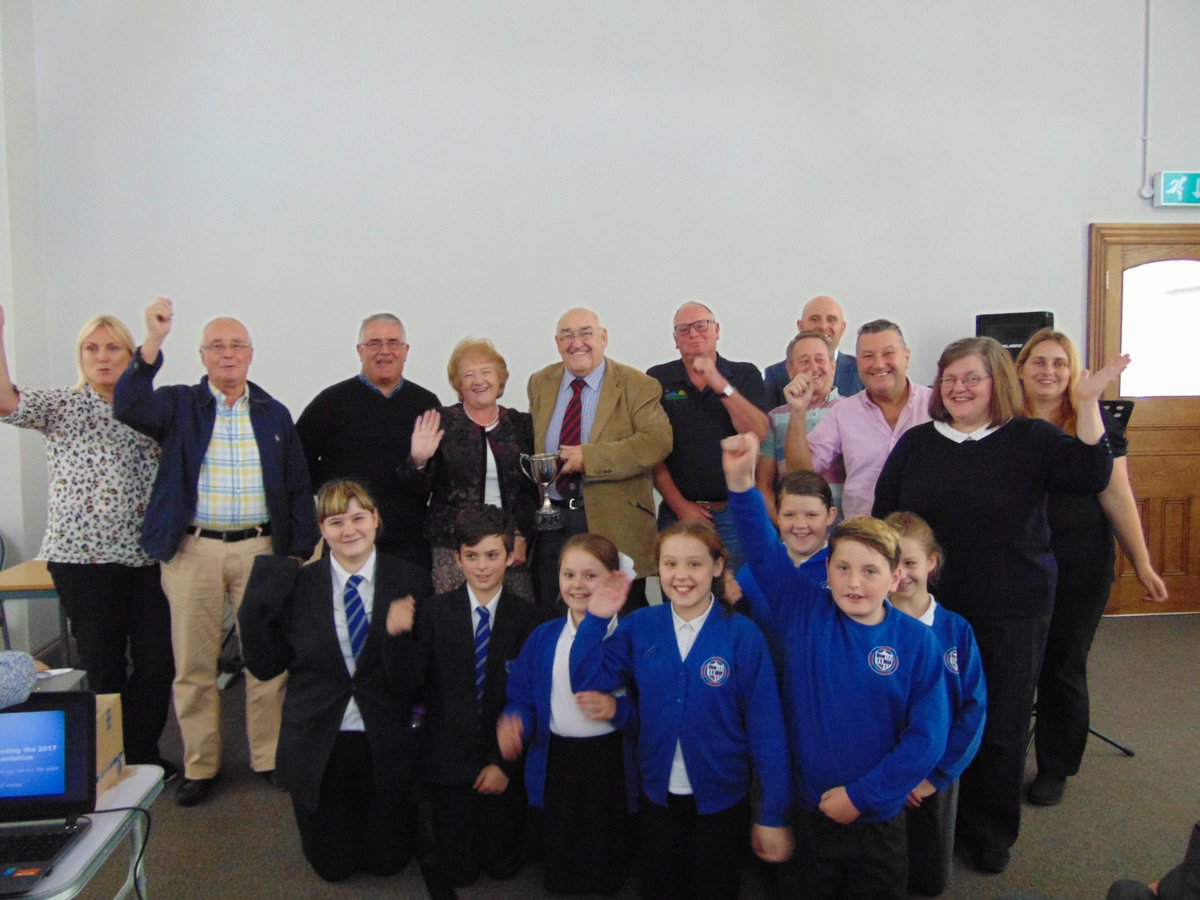 BGinBloom's tweet photo. Well done Tredegar on Winning a Special Award for the town who contributed most to this year competition @MyBlaenauGwent @BlaenauGwentCBC https://t.co/mlmjZHcMYb
