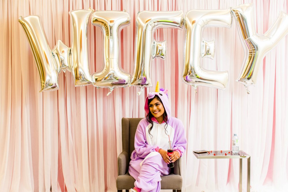 A Netflix and Chill bridal shower, complete with a unicorn onesie for the bride ultimatebridesmaid.com/2017/09/20/net…