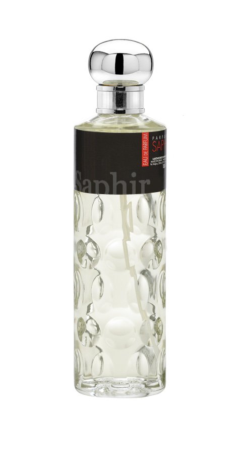 Patchouli, sándalo, cedro... madera y otoño para una fragancia masculina que deja huella, Boxes...   <a href="/saphirparfums/">Saphir Parfums</a>