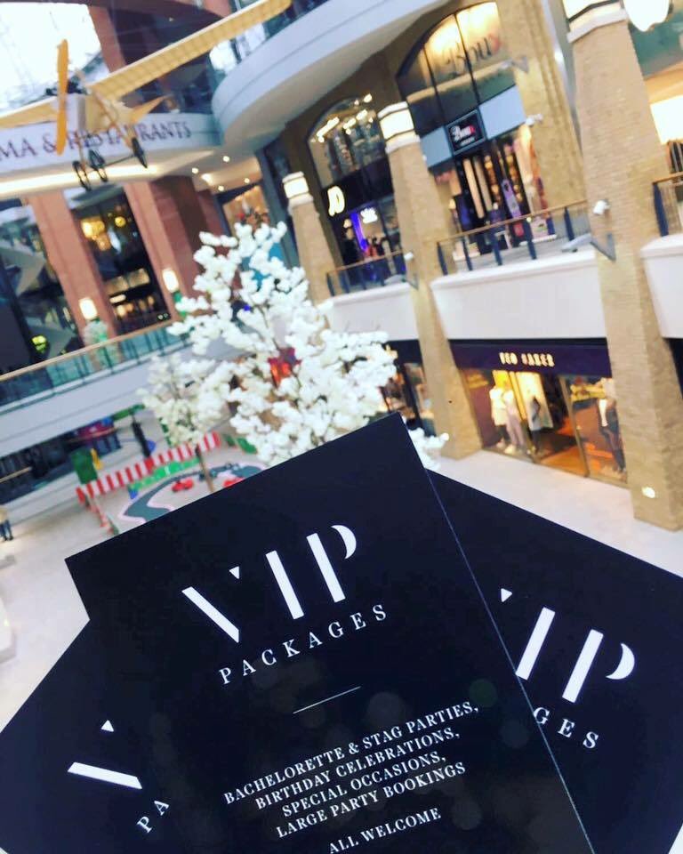 🍾 VIP PACKAGES 🍾

Available every weekend 👏🏻

#ChinawhiteNI #VIP #Packages #Events