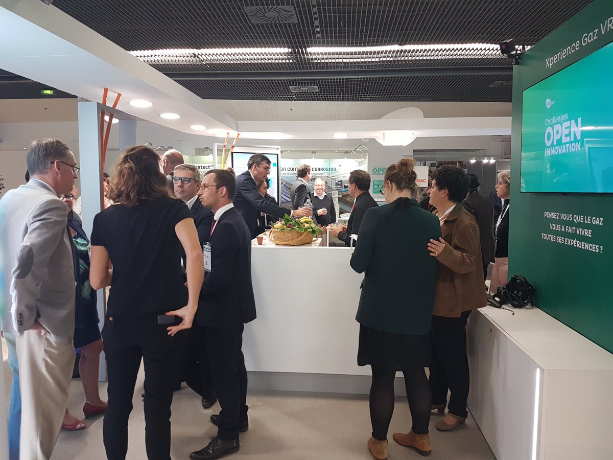 Dans 20 minutes @GRTgaz va annoncer 4 nouveaux Appel à projet ! Sans spoiler ça va parler #GNV et #Biomethane ! #congresgaz2017 #JourneeAir