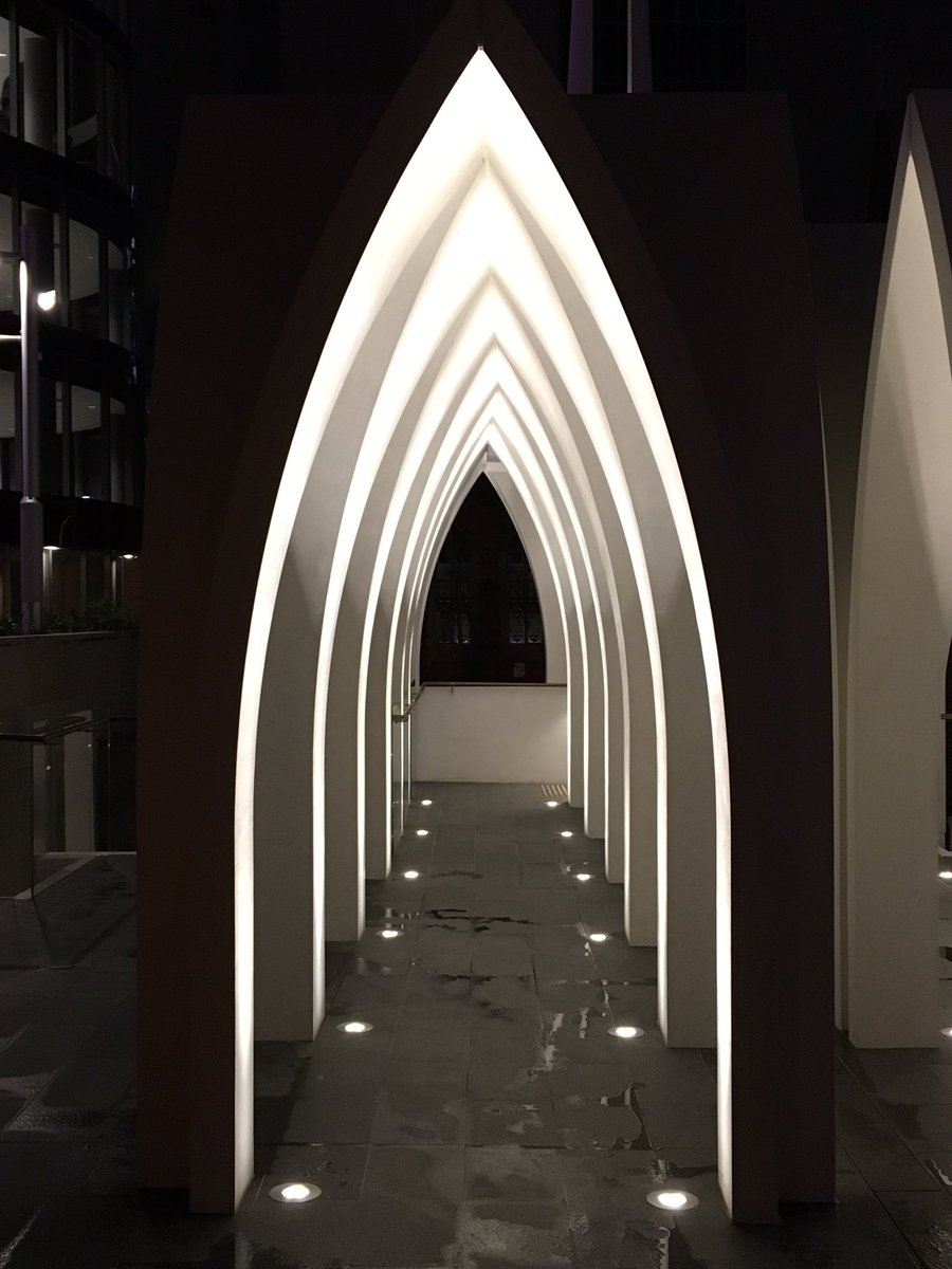 CaptSizzle's tweet photo. arching in #Perth #WA #Australia tonight https://t.co/J2q5QnUOMV