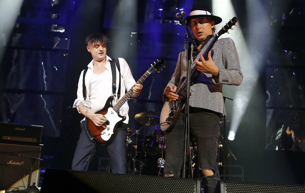 NME's tweet image. The Libertines are finally set to open that Margate hotel-studio despite local resistance trib.al/ZaCjGxt