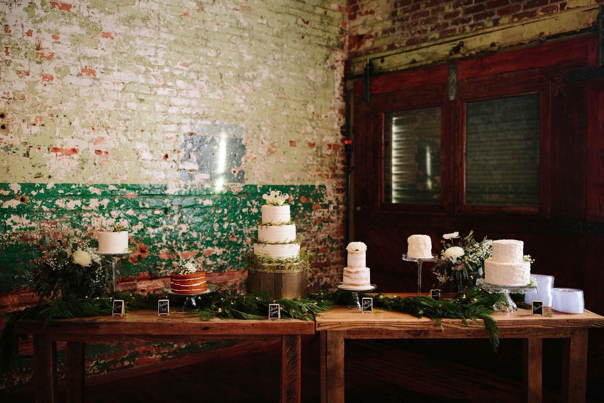 CP_Cakes's tweet photo. Cake Buffets are a hit! Book yours with Confection Perfection!#ConfectionPerfection #TheEngineRoom #CakeBuffet #DisneyCake #WinterWedding https://t.co/oRAXXfbBGy