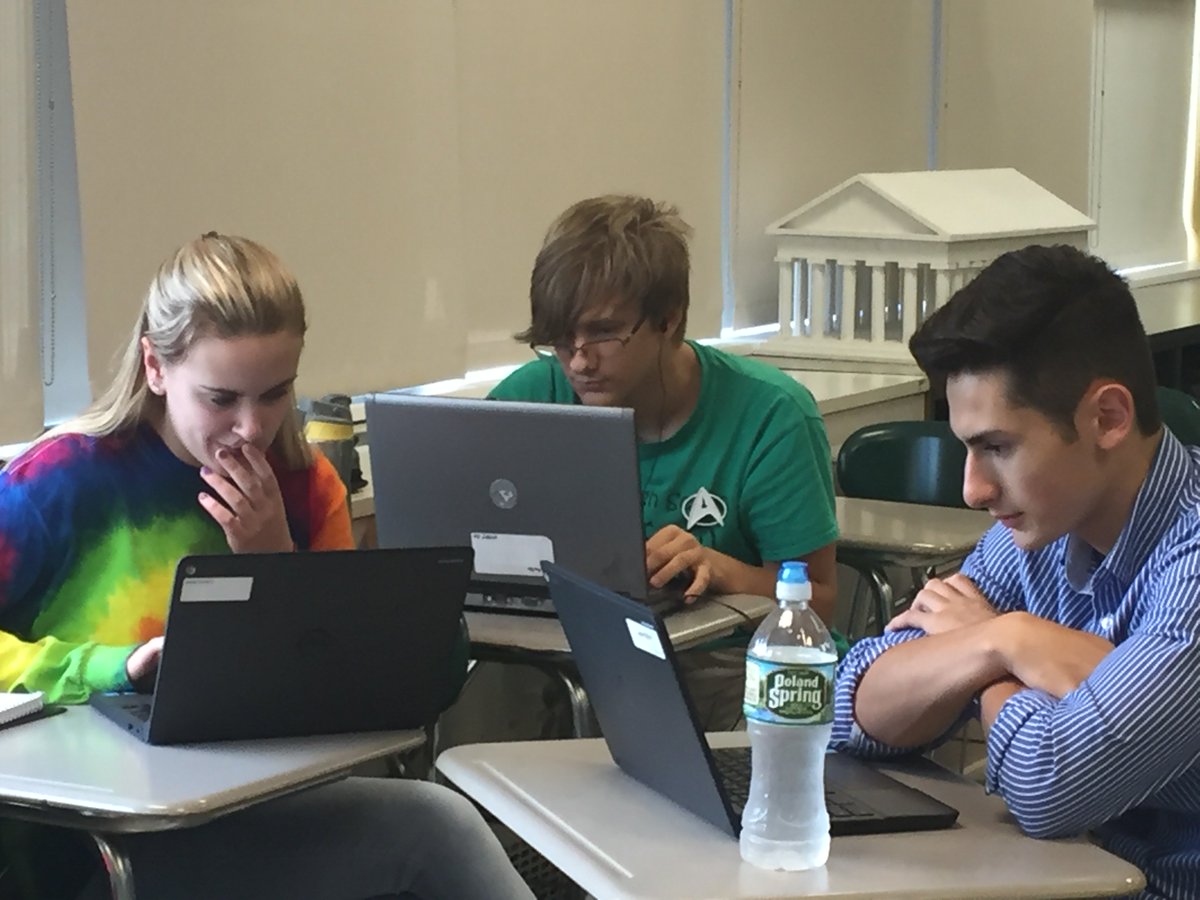 BHS_JFlanagan's tweet photo. BHS students collaborating on an assignment in US History. Looking forward to their presentations!  @brewsterschools https://t.co/2YrdzZDFGa