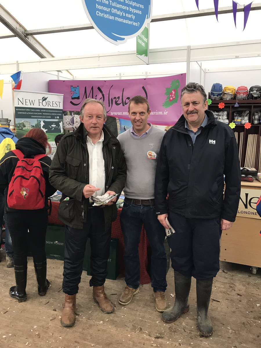 Mid Ireland Tourism tweet media