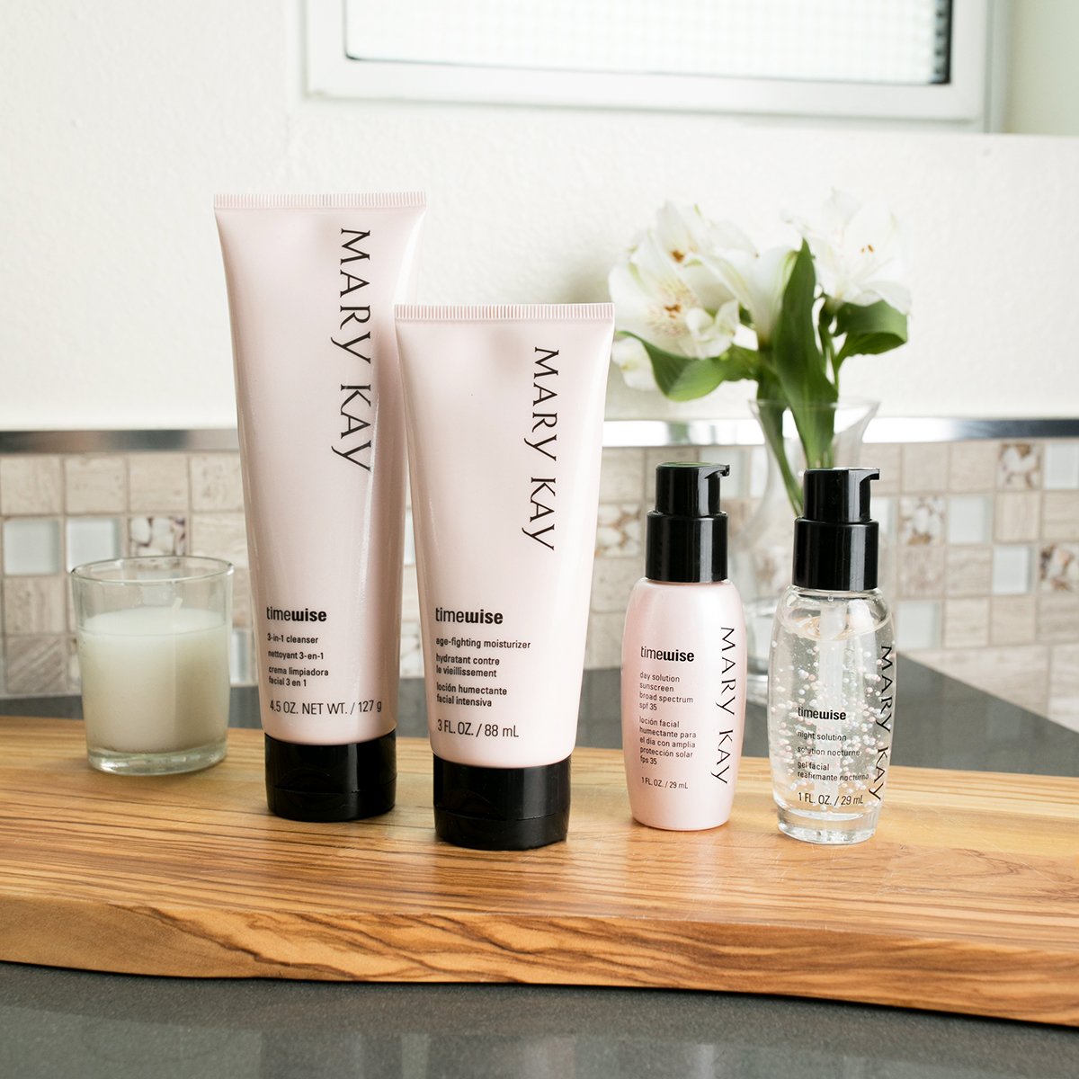 MaryKay's tweet photo. Age-defying benefits, day and night! #MaryKay #TeamMK https://t.co/NYQEsmYASZ https://t.co/diMbPbYsFW