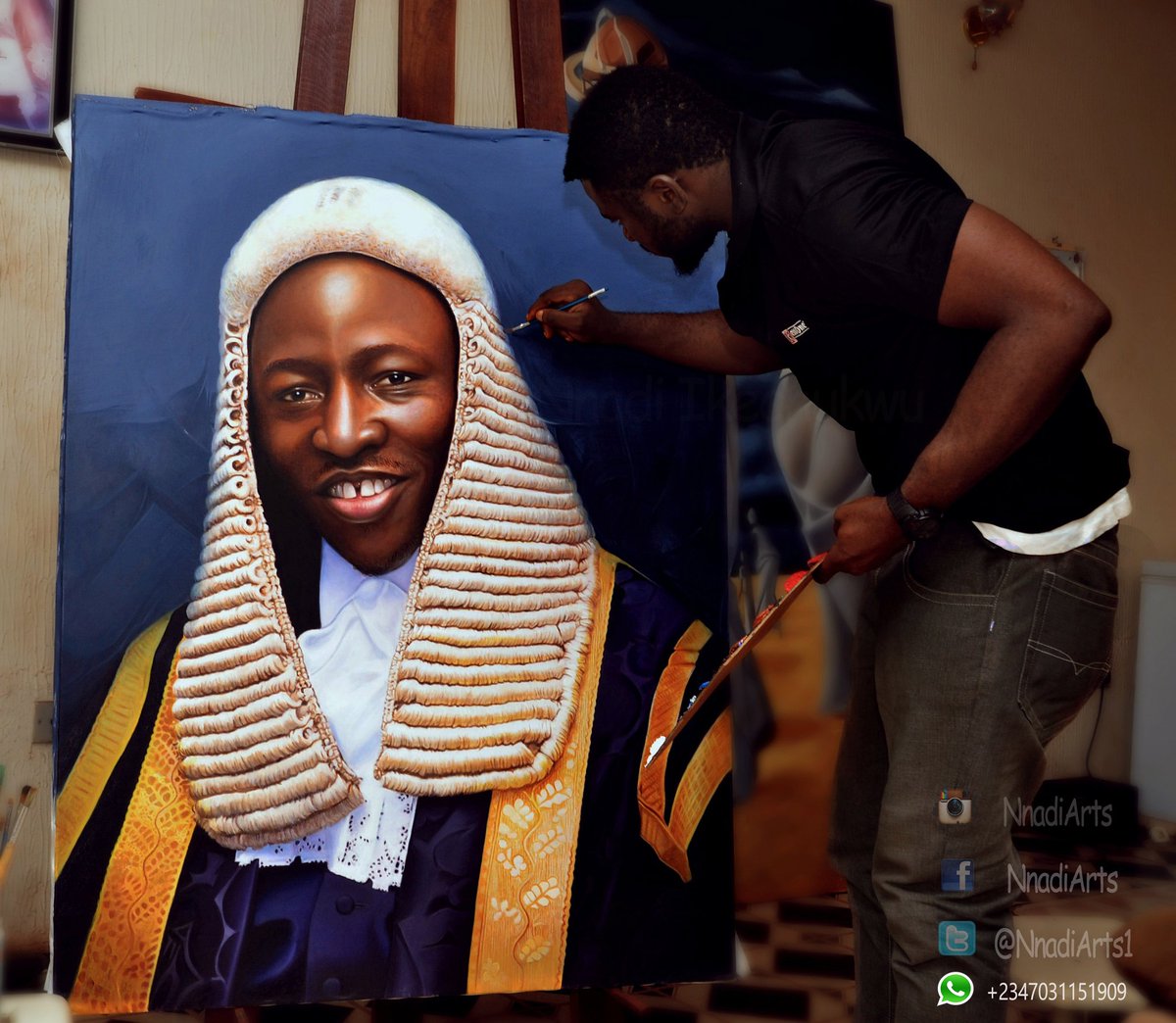 NnadiArts1's tweet photo. My name is Nnadi Ikechukwu  from Nigeria.🇳🇬
And I paint hyper realistic portraits. 
#drawingwhileblack https://t.co/rs7u8pxhA7