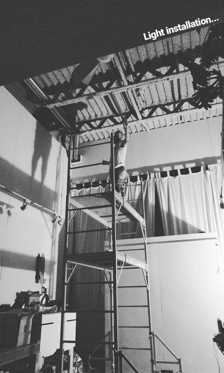 mnstrgallery's tweet photo. Last night... | #MNSTRgallery https://t.co/2p7Vb0atQn