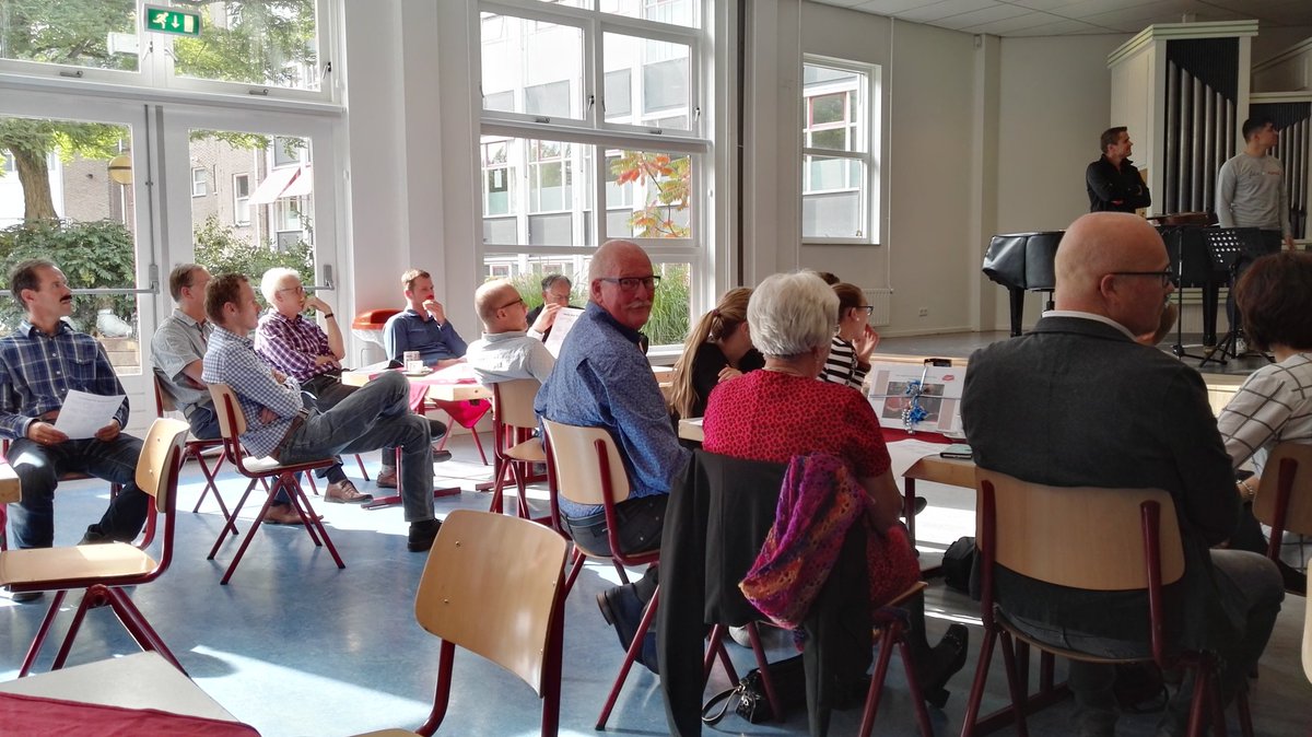 mlp_pcm's tweet photo. Het Snorremans lied voor collega Dick Boom @Beroepencollege https://t.co/MSmM5Z2w9J