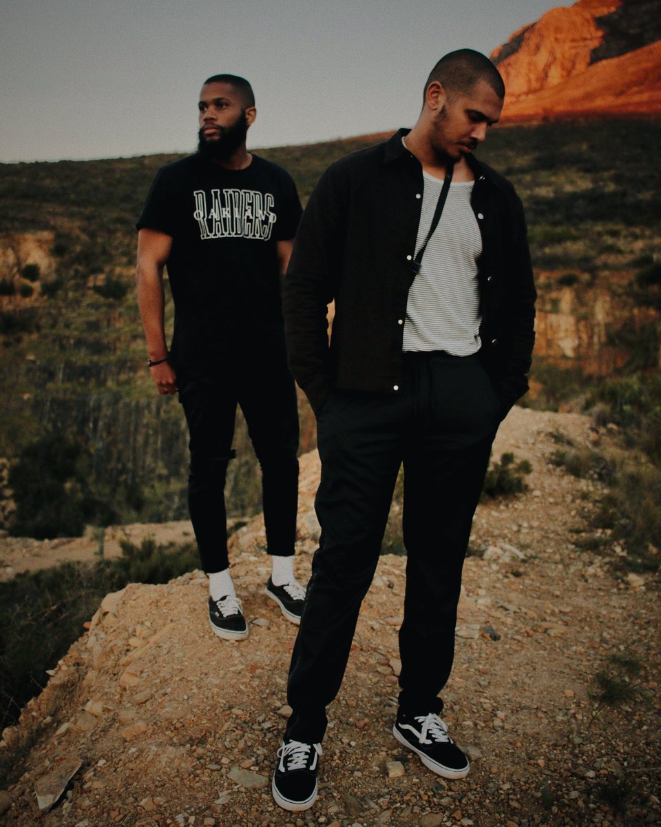 ClasslessCpt's tweet image. &quot;Clothes make the man. Naked people have little or no influence on society&quot; - Mark Twain

Styled by: @classless_cpt