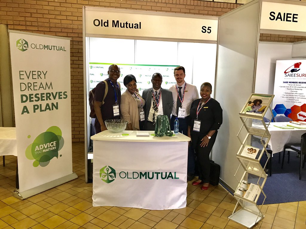 stanleygabriel's tweet photo. Every Dream Deserves a Plan!Pleasure presenting on "Staying Relevant..." @SAIEE #SmartGrid2017 #Innovation #DoGreatThings @OldMutualSA https://t.co/aQifMUxrkX