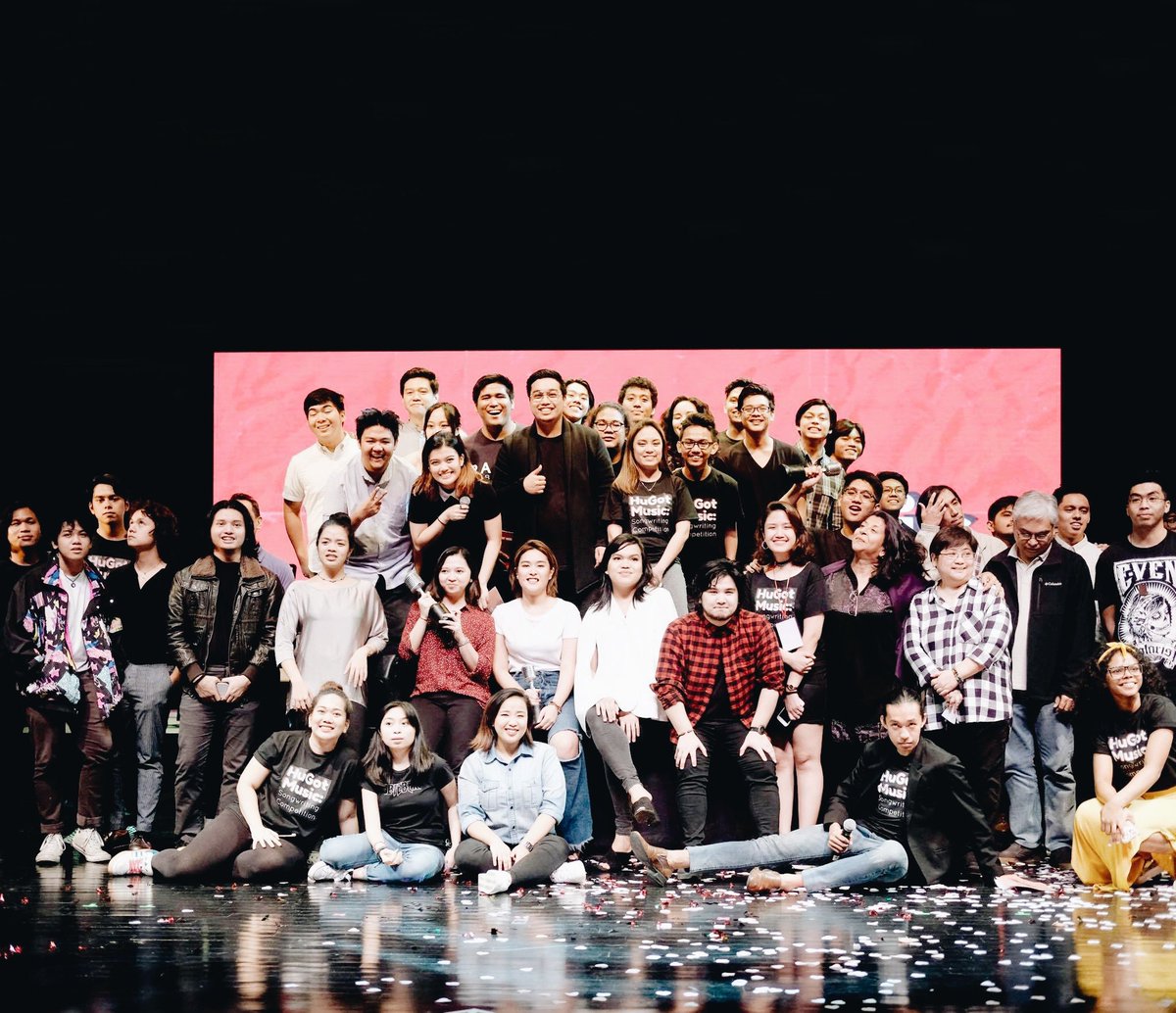 WinonAntonine's tweet photo. #HugotMusic2017 https://t.co/9Pyb40F2p7
