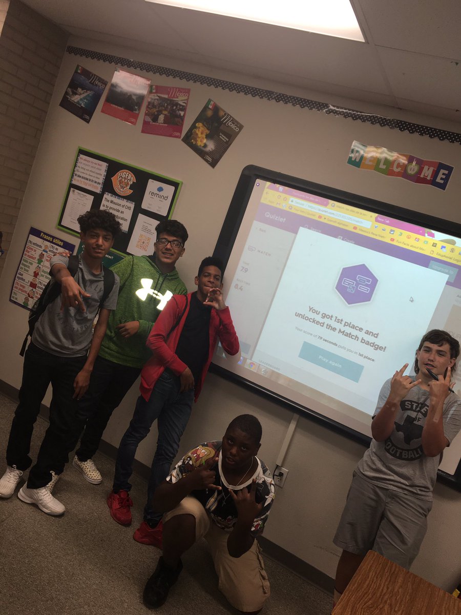LoftinFany's tweet photo. Quizlet game. Boys Vs Girls. Boys Won!!! #Cisdtigers https://t.co/gBVmmeBtdC