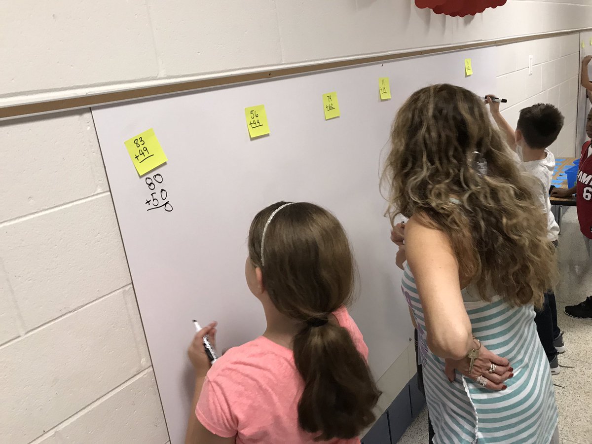 TRSchoolWTSD's tweet photo. Lots of thinking going on during Math this morning! Using our #ThinkingBoards #wtsdpride #TogetheR https://t.co/rP3lpMnlGq