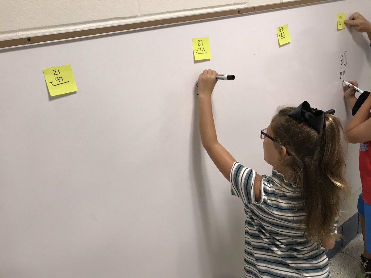 TRSchoolWTSD's tweet photo. Lots of thinking going on during Math this morning! Using our #ThinkingBoards #wtsdpride #TogetheR https://t.co/rP3lpMnlGq