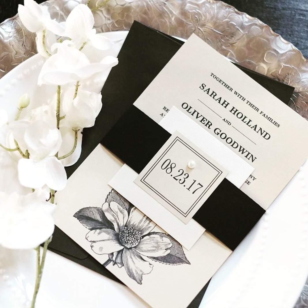 It's all in the details. #Dreamy #weddinginvitation  by @vineweddingdesign