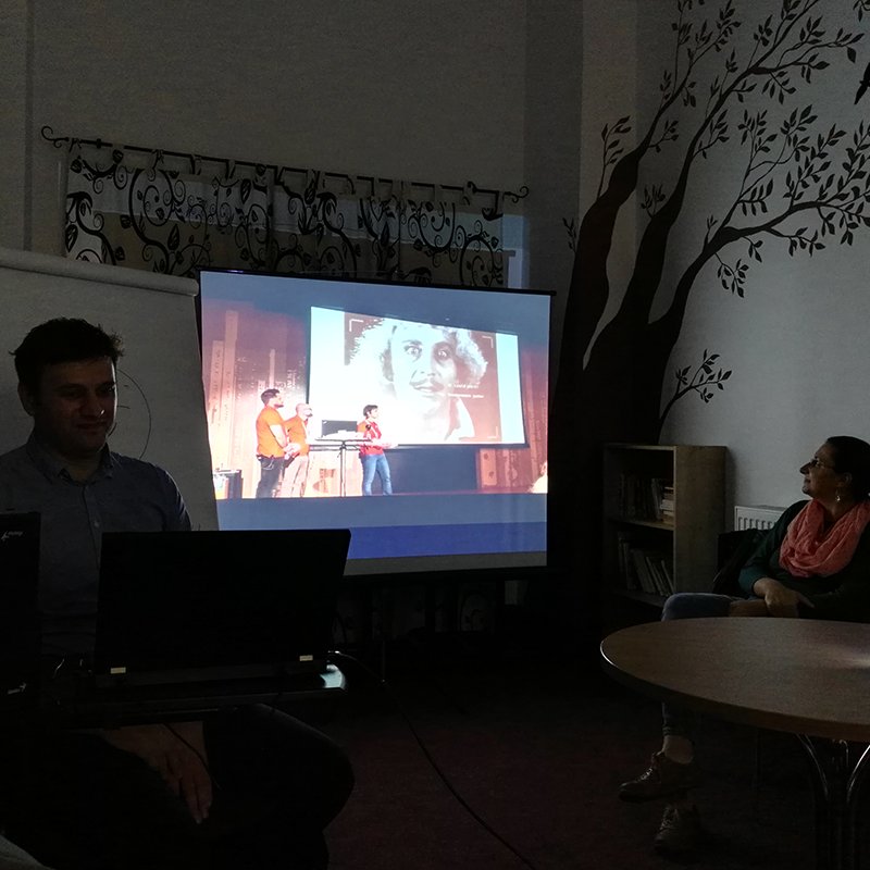 NewLib_eu's tweet photo. We became crazy with the video editing but now here's the result!!
#NewLib, #Newideas, #DesignThinking https://t.co/hvTZ5WB8q4