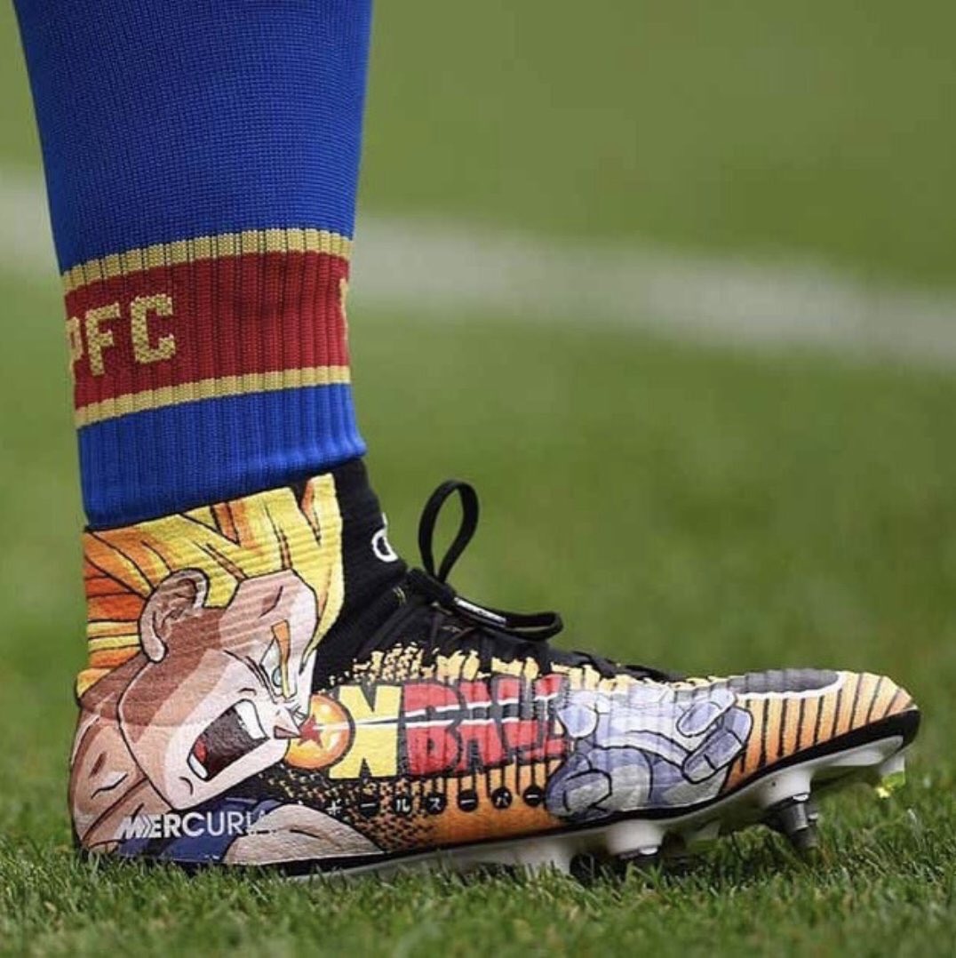 RemarksFootball's tweet photo. Bakary Sako with the coolest football boots you will ever see https://t.co/q5WfFwJPmW