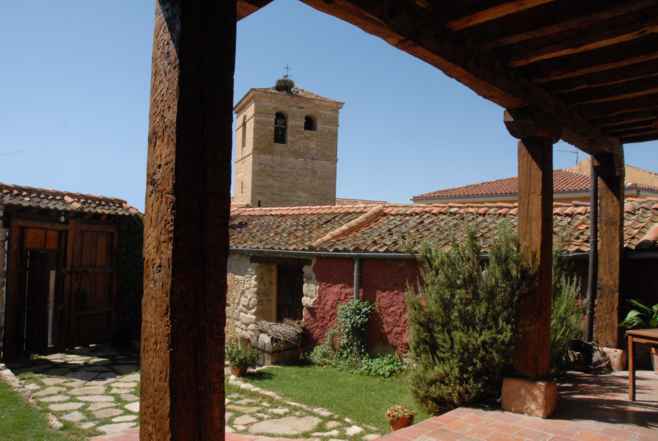 turismoconperro's tweet photo. El Hotel Rural "La Casona de Espirdo" en Espirdo #Segovia admite #perros sin suplemento #conperros #SegoviaConPerro
https://t.co/FkunHwSHje https://t.co/oOHwhCu4vY
